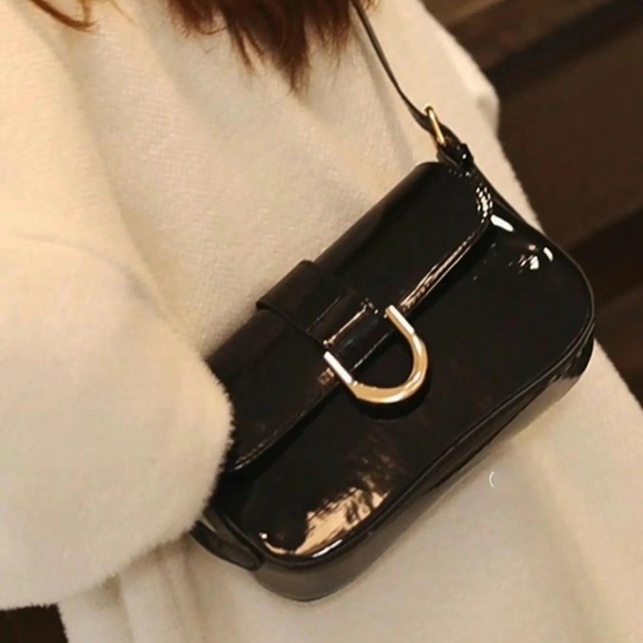 Delina Handbag & Charm🍒 - Picture 3 of 4